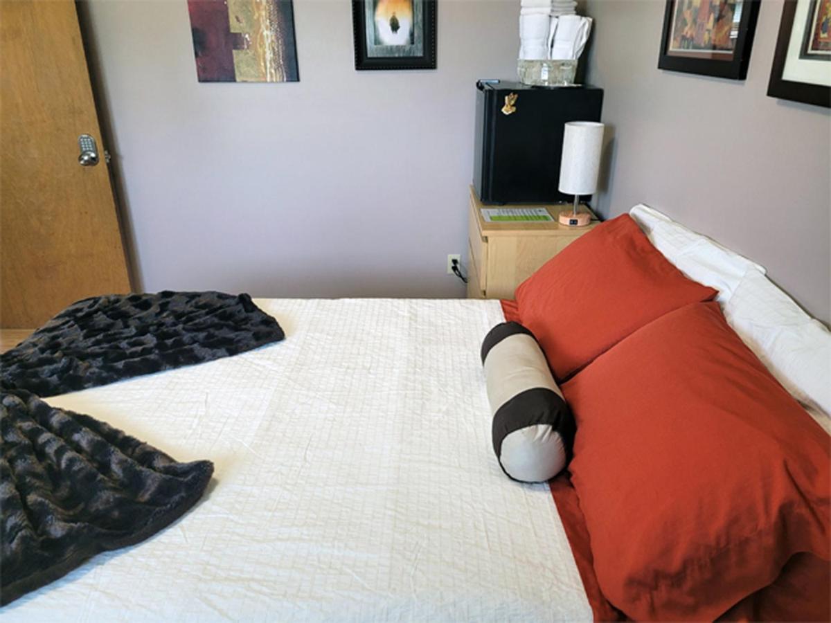 إيدمونتون The Dewberry Homestay B&B المظهر الخارجي الصورة