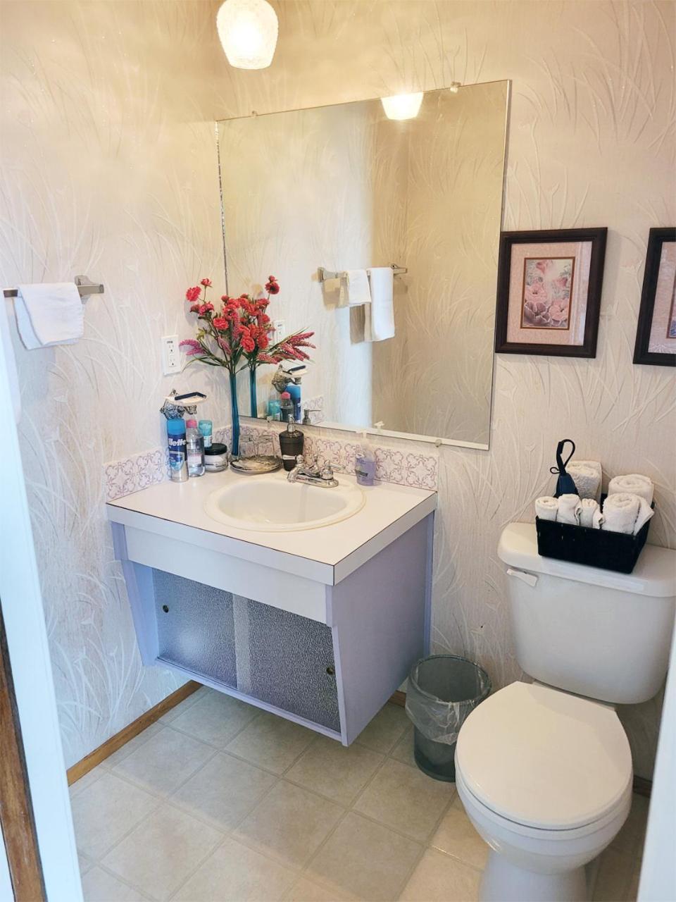 إيدمونتون The Dewberry Homestay B&B المظهر الخارجي الصورة